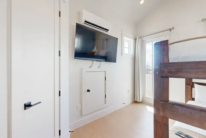 Hero Hideaway at Sunflower Beach Resort - image 25 of 40