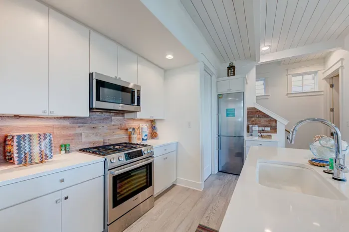 Riddles In The Sand at Sunflower Beach Resort - image 14 of 37