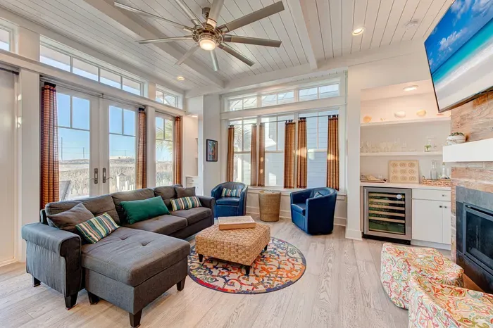 Riddles In The Sand at Sunflower Beach Resort - image 5 of 37