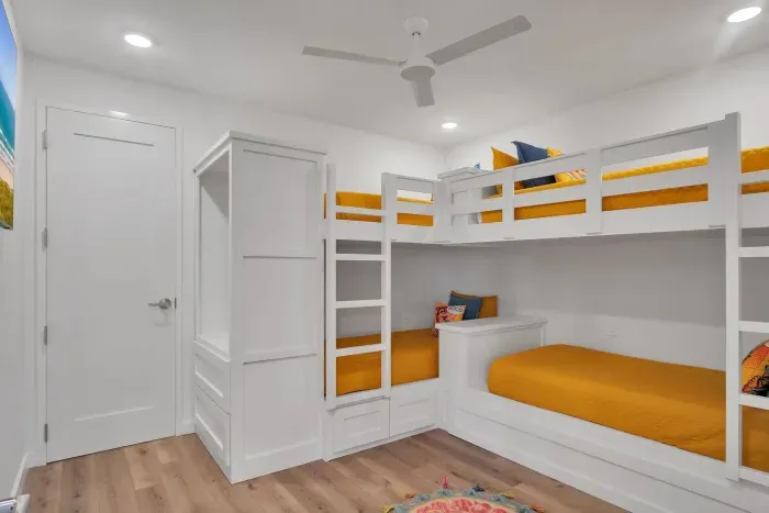 Breaking Waves at Sunflower Beach Resort - image 24 of 39