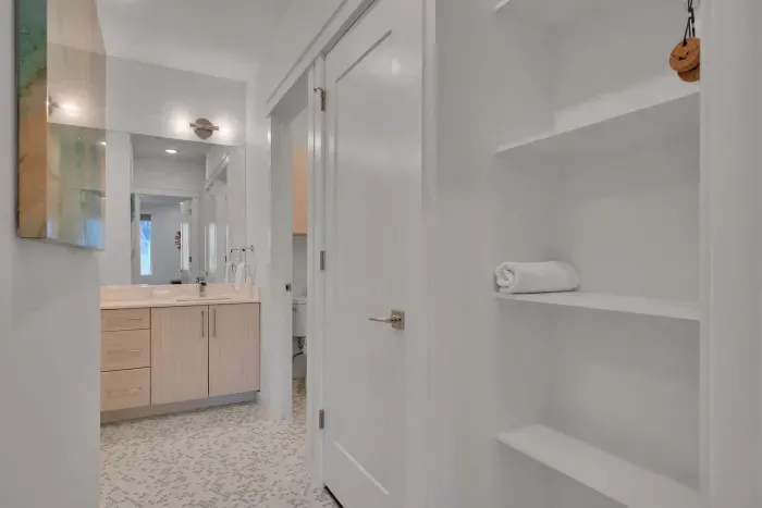 Breaking Waves at Sunflower Beach Resort - image 18 of 39