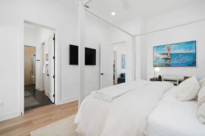 Poolside Holiday House - image 23 of 66