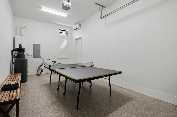 Poolside Holiday House - image 55 of 66