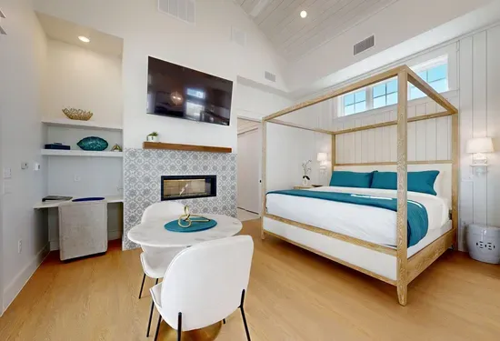 Sunflower Beach Hideaway 11