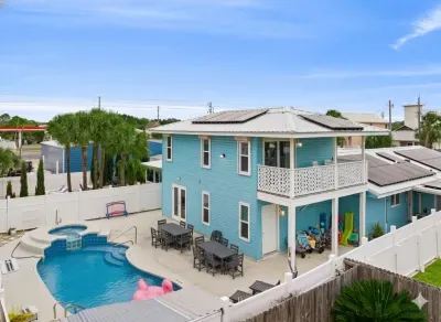 A little slice of Florida paradise in your own bakyard!