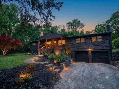 Paris Mtn Retreat: HotTub, Firepit, Dog-Friendly - image 11 of 24