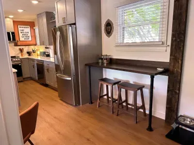 Paris Mtn Retreat: HotTub, Firepit, Dog-Friendly - image 22 of 24