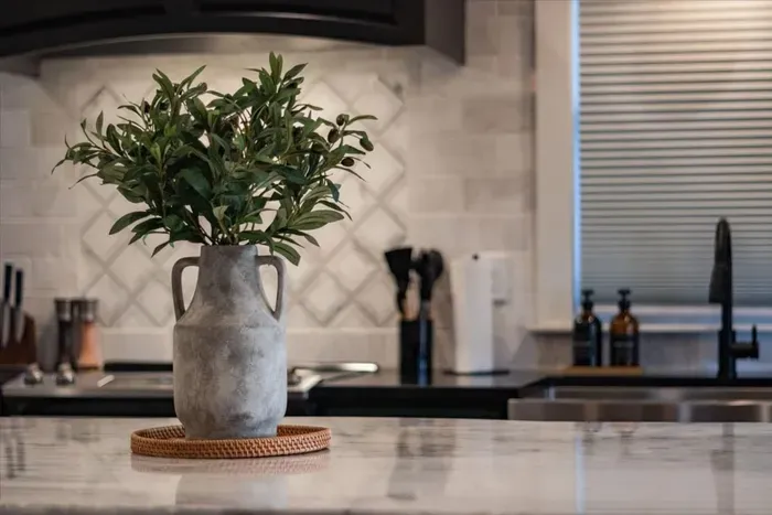 Falls Gate Cottage - image 48 of 80