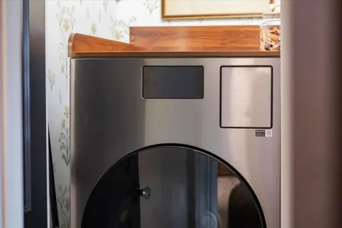 So many details to discover