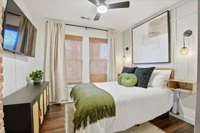 Full Bed - a comfortable retreat