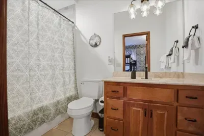 Bunk Room Bathroom
