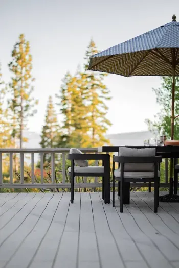 Dine outside too! Stuga '66 has the unique advantage of being an indoor outdoor kind of place, surrounded by nature and stunning views at every turn.