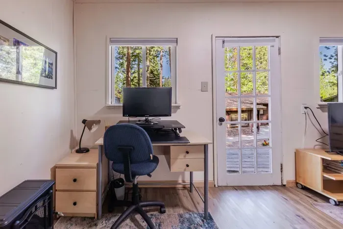 We have soaring internet speeds for all your WFH needs!

WIFI throughout the house and backyard which has speeds of 100-400 Mbps.