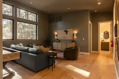 Lake Trail Lodge - image 60 of 74