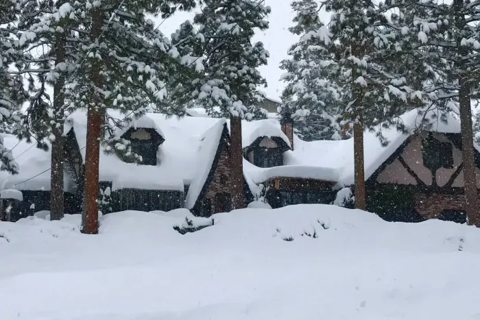 Snowy Ginger Bread Mansion (old exterior) from Winter of 2017.