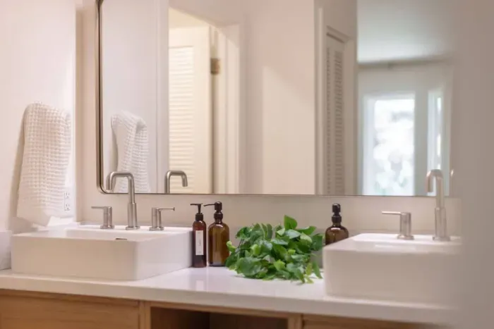 Dual vanity sinks in the primary suite. 