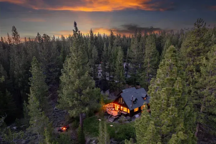 Welcome to Echo View Chalet! Our home is located close to town yet has a secluded forest feel, and the sunsets are amazing here!