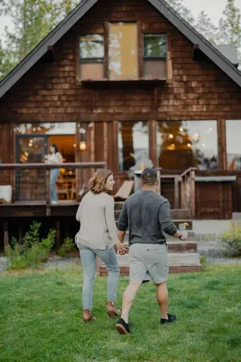Echo View Chalet is the perfect home for couples, family or small group getaway-you'll love the backyard in the evenings.