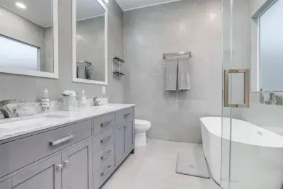 Throughout your stay, we ensure you have plenty of towels available for your comfort and convenience.

 