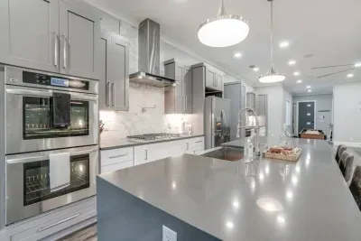 Double Oven - Six Burner Stove