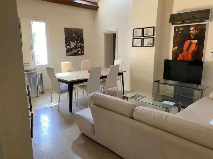 fedf1bd9-359f-4d42-bda5-f7dbf7b7cdcd