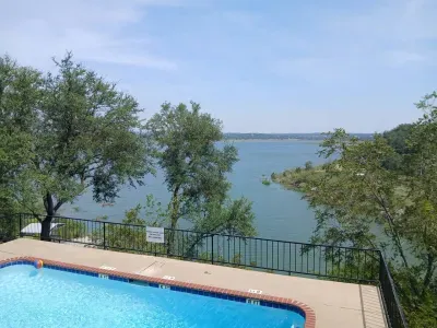 Serenity Point on Canyon Lake - image 58 of 63