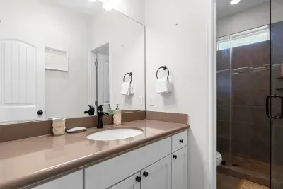 One of the two full bathrooms in the house.  Located between two of the bedrooms.