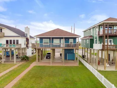 View of the house from the walkway over the sand dunes.