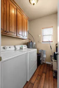 Full-size washer and dryer in the home for easy laundry during your stay.
