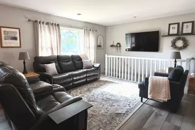 Settle in and watch a movie or your favotire show! The living room is a great spot for relaxing and/or gathering. It offers 2 comfortable couches, a chair, a smart TV, and board games for guests to enjoy. 