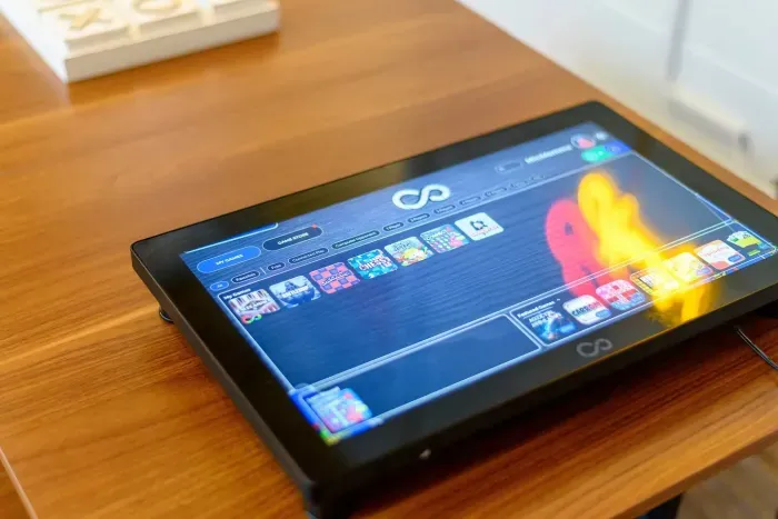 [Dining Area] Infinity board game table!