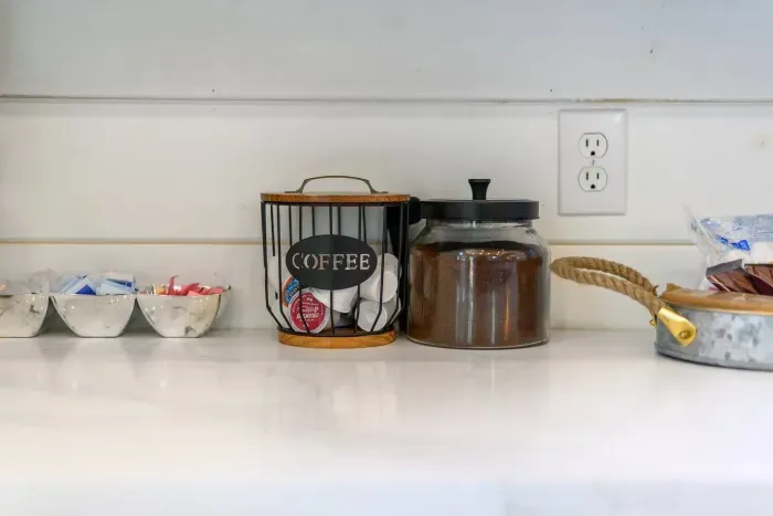 [Coffee Bar] included with stay - K-cups, Ground coffee, creamer, sugar, sweetener, coffee filter