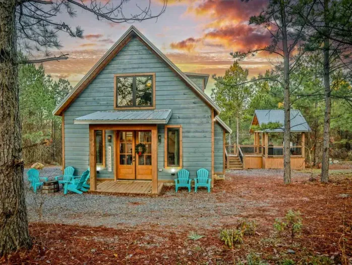 [exterior] can you picture yourself in our lovely cabin enjoying the sunset? 