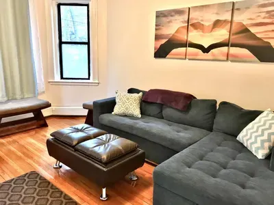 109S15 | The Strathmore 15 | 1BR 1B w/AC | Private - image 28 of 29