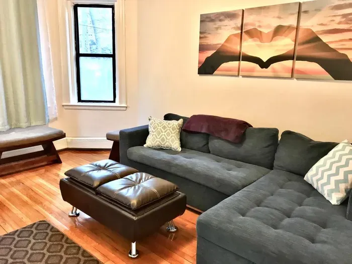 109S15 | The Strathmore 15 | 1BR 1B w/AC | Private - image 28 of 29