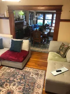145R1.1 | The Redlands 1 | 2BR 1B w/AC | Room #1 - image 8 of 20