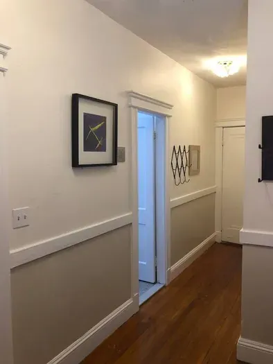 109S8 | The Strathmore 8 w/AC | 1BR 1BA | Private - image 6 of 13