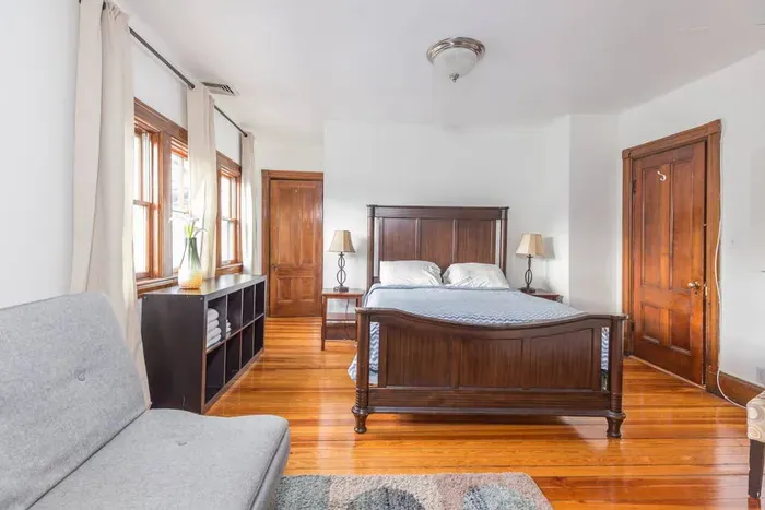 The Sky View Redline ~ Pvt Apt | 3BR 1BA w/AC & WD - image 9 of 22