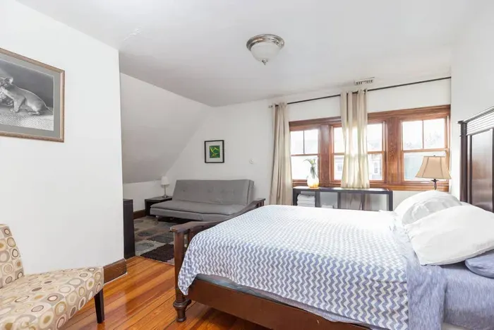 The Sky View Redline ~ Pvt Apt | 3BR 1BA w/AC & WD - image 12 of 22