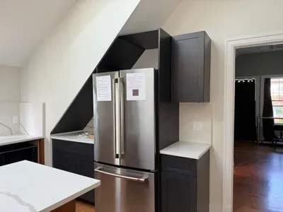 The Annabel 3 ~ Bedroom #2, Pvt Bath | w/AC & W/D - image 14 of 15