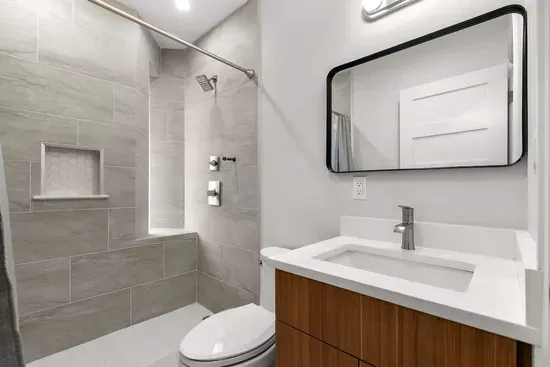 The Annabel 2 ~ Bedroom #1, Pvt Bath | w/AC & W/D
