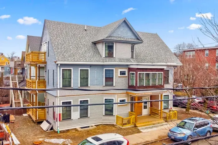 The Annabel 2 ~ Bedroom #1, Pvt Bath | w/AC & W/D - image 24 of 31