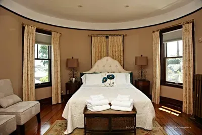 The Grand View ~ Master Bedroom | 5BR 2B w/AC & WD - image 1 of 26
