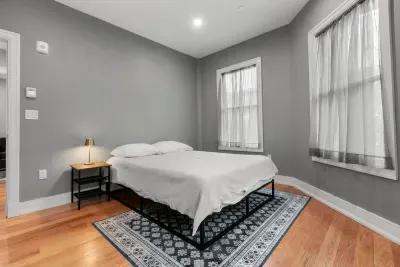 The Annabel 3 ~ Private Apt | 2BR 2B | w/AC & W/D - image 5 of 20