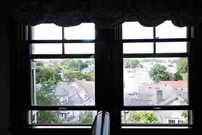 The Grand View ~ Blue Bedroom | 5BR 2B w/AC & WD - image 18 of 32