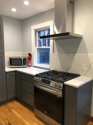 25A1 | The Alameda 1 | 2BR 1B w/AC & W/D | Private