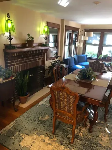 145R1.2 | The Redlands 1 | 2BR 1B w/AC | Room #2 - image 8 of 19