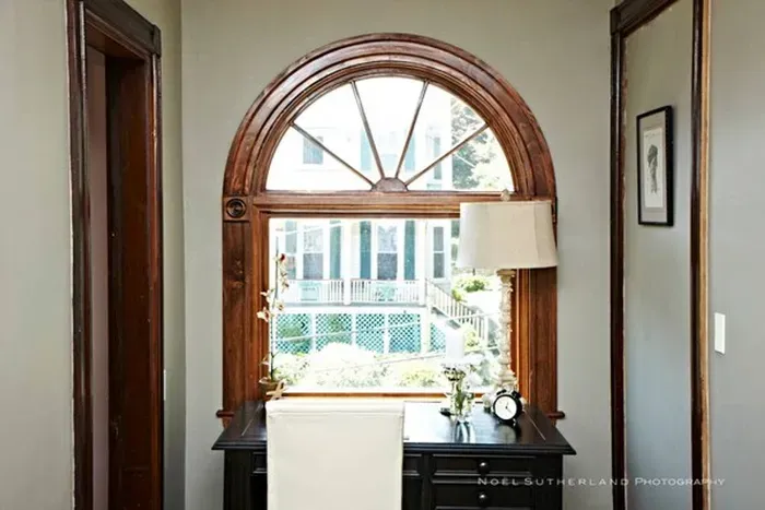 The Grand View ~ Parlor Bedroom | 5BR 2B w/AC & WD - image 4 of 24