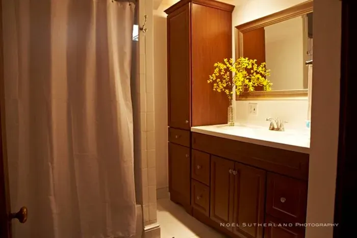 The Grand View ~ Parlor Bedroom | 5BR 2B w/AC & WD - image 15 of 24