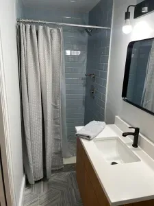 The Annabel 2 ~ Private Apt | 3BR 2B w/AC & W/D - image 23 of 45